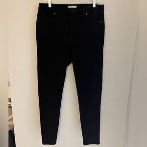 Madewell 10” High Rise Skinny Black Denim